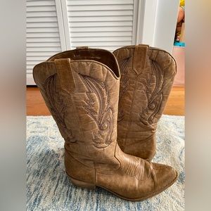 Coconuts By Matisse Gaucho Cowboy Boots Women’s Size 8.5